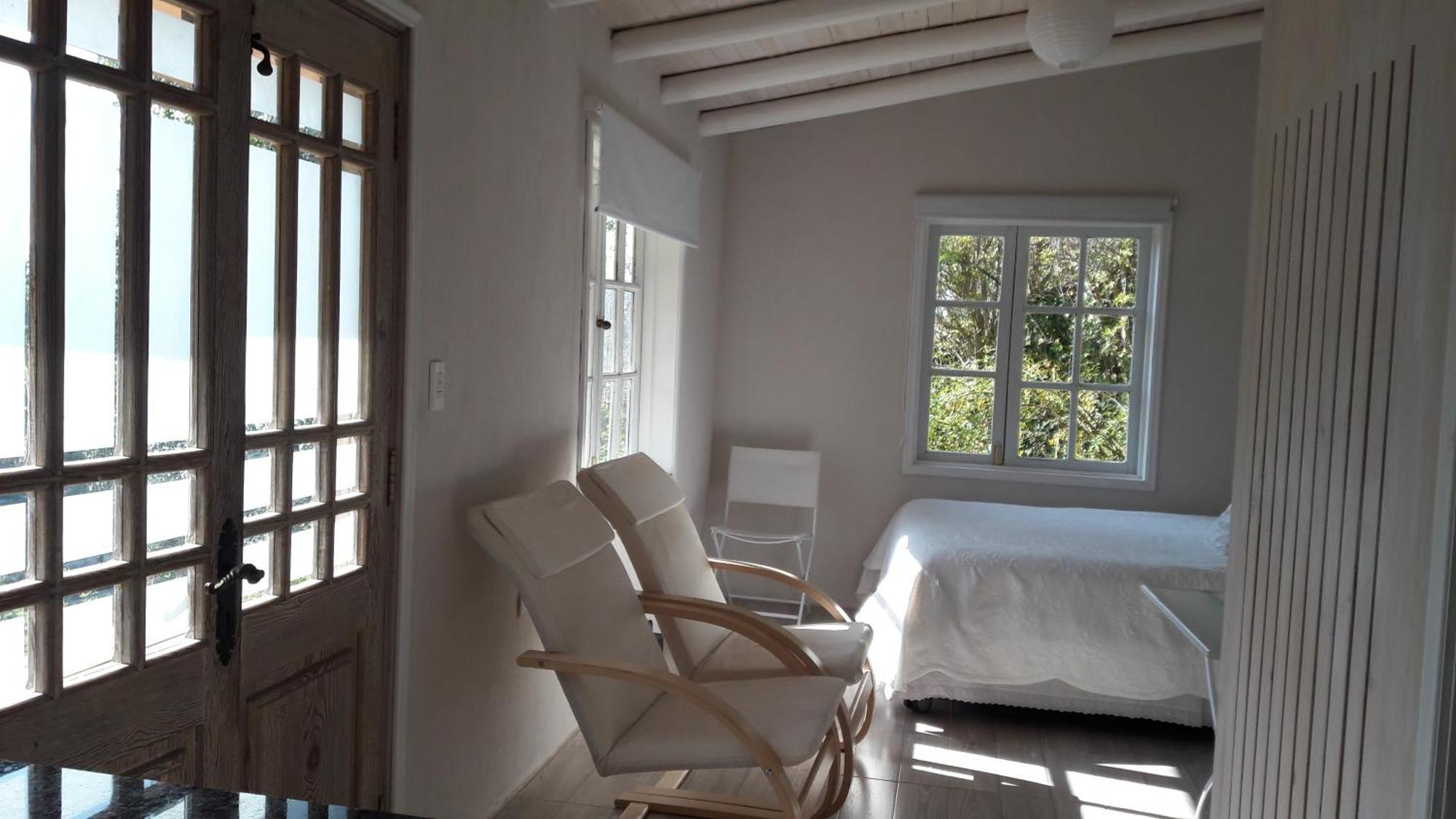 Cabana De Adobe En Лаго Рапел Екстериор снимка