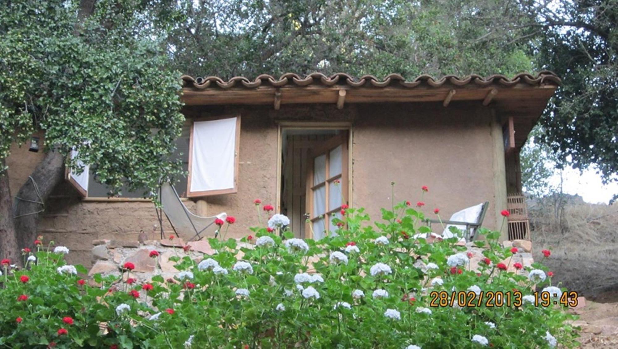 Cabana De Adobe En Лаго Рапел Стая снимка